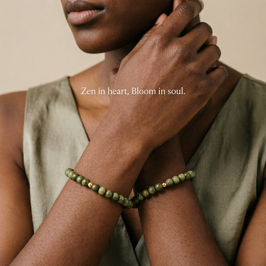 Slim Green Sandalwood Traditional Wenwan Unisex Bracelet for Men and Women
Detail Image Alt Texts
Slim natural green sandalwood unisex wrist bracelet for daily wear
Fragrant traditional Chinese wenwan wood bead accessory for collection
Classic oriental sandalwood bracelet with natural aroma for gifting